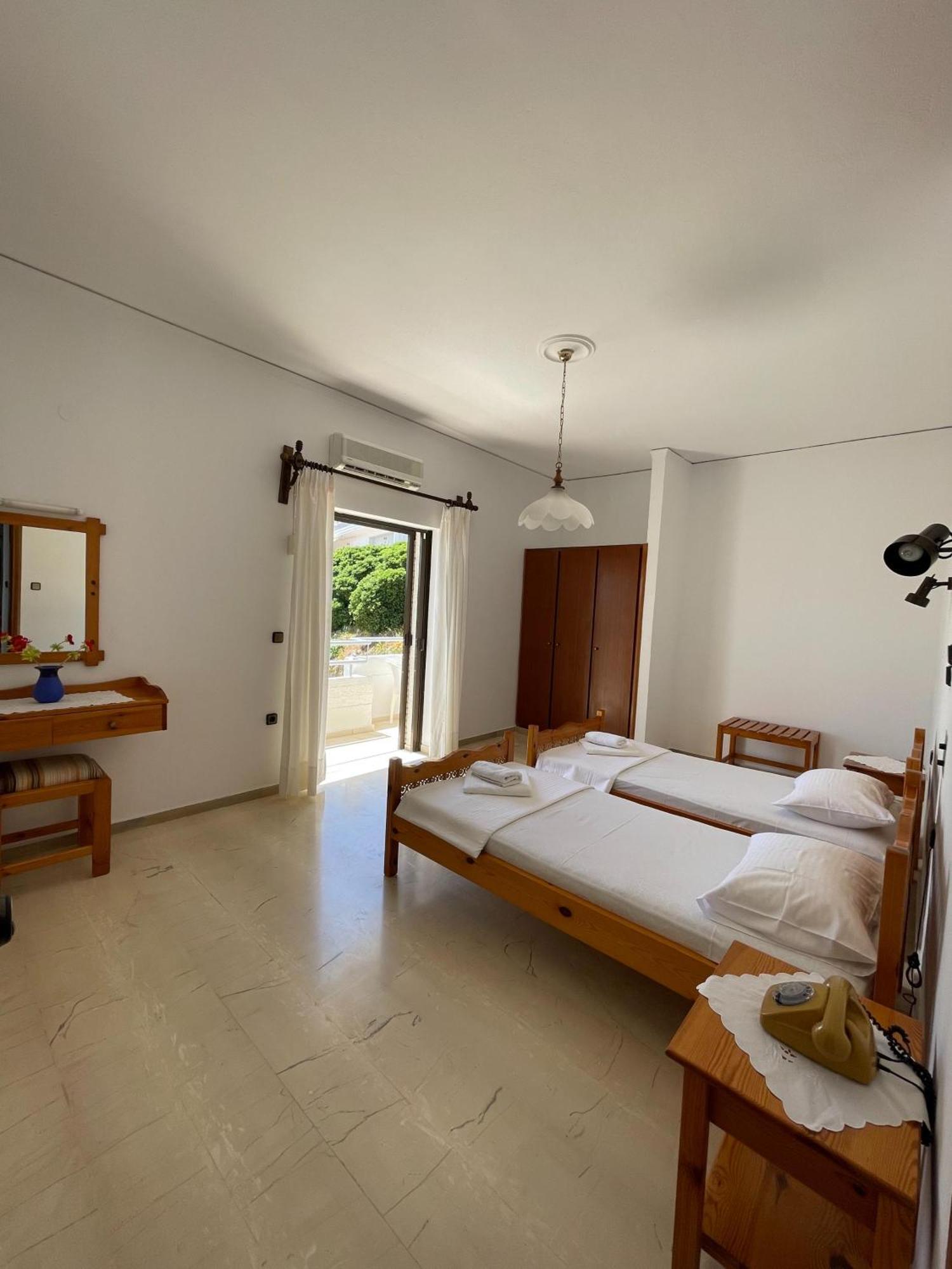 Aeolos Apartments Kolymvári Eksteriør bilde
