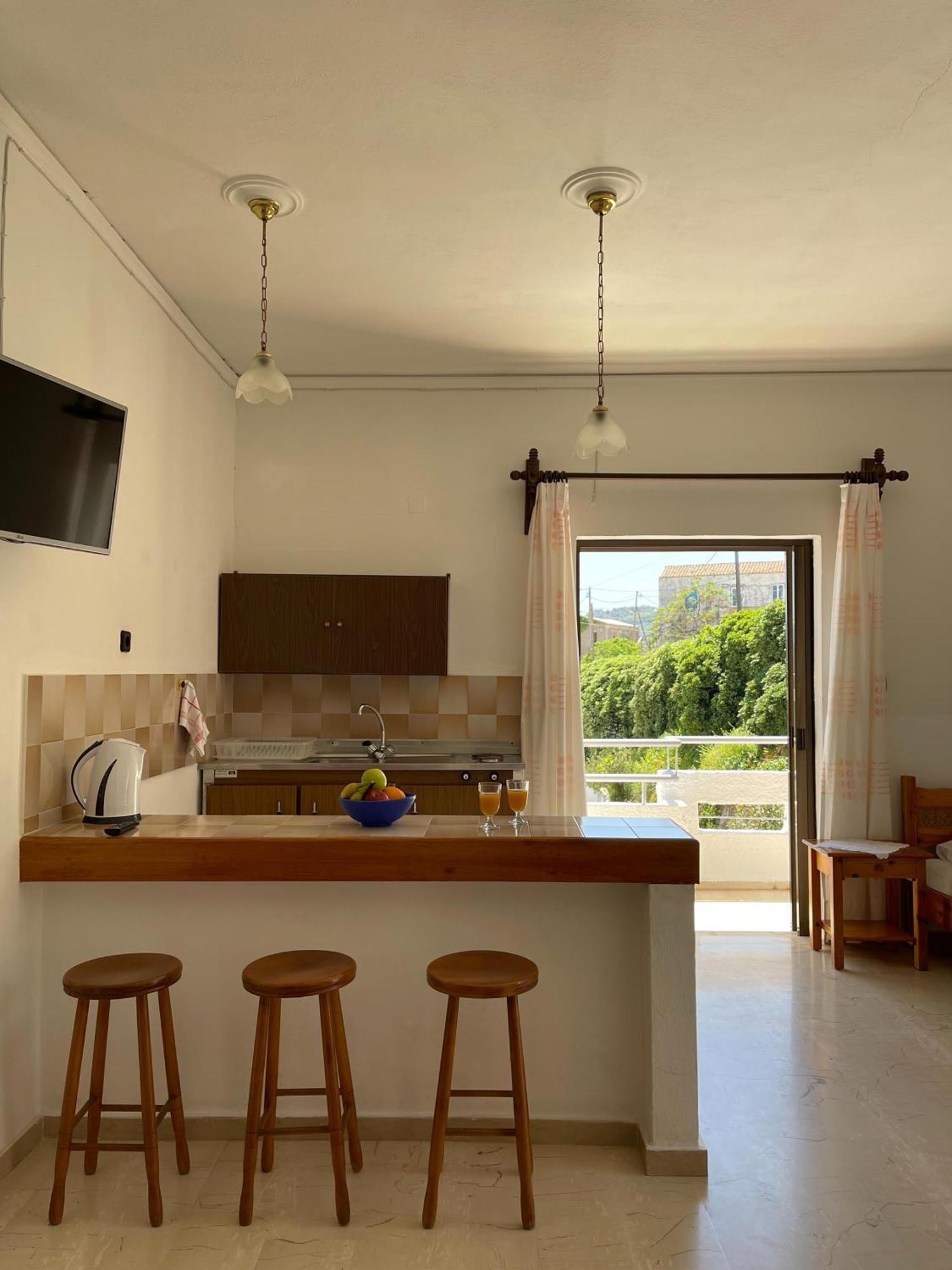 Aeolos Apartments Kolymvári Eksteriør bilde
