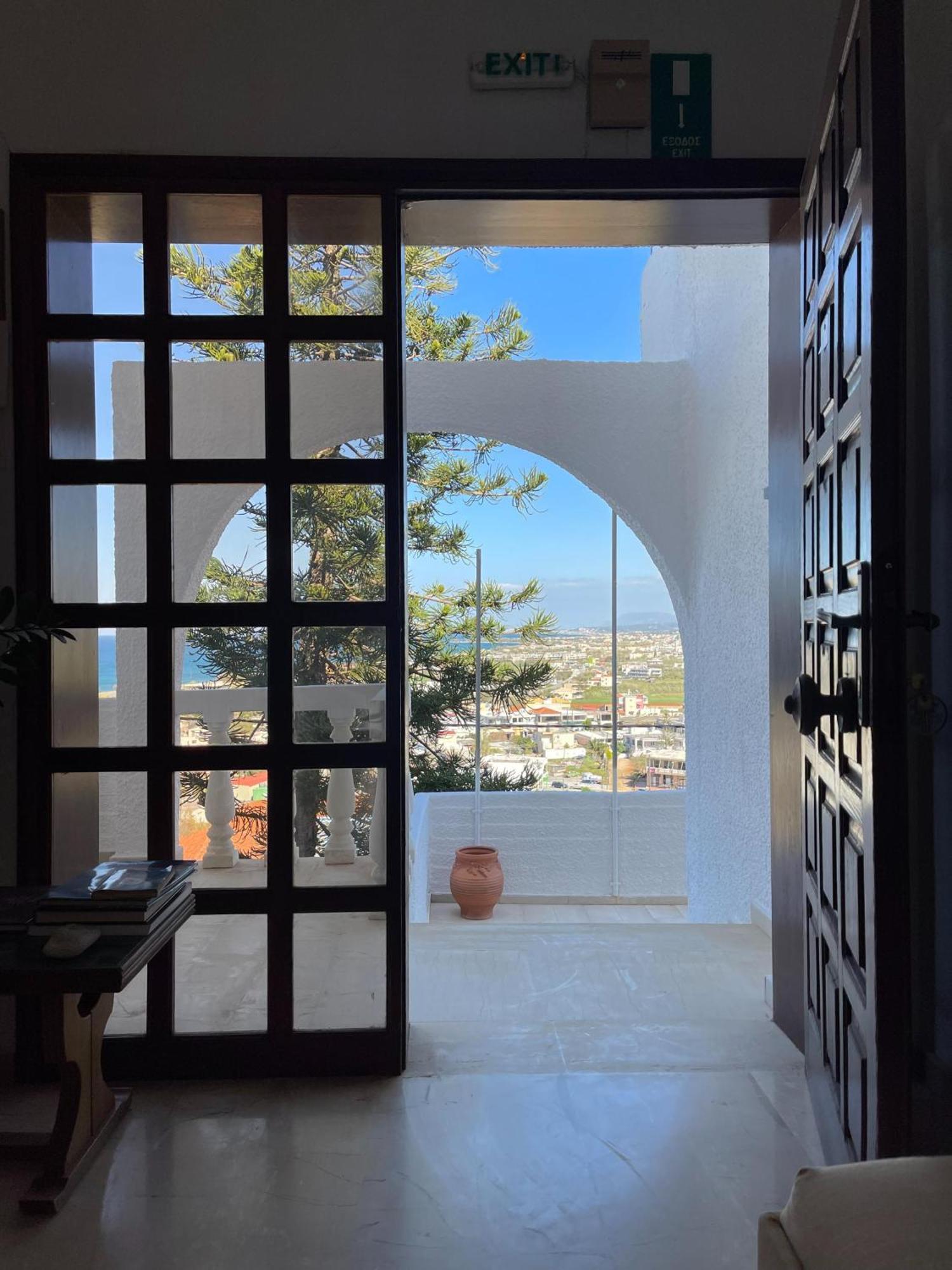 Aeolos Apartments Kolymvári Eksteriør bilde